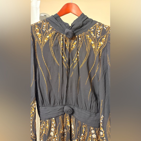 Farm Rio Black Paisley Print Long-Sleeve Mini Dress - Picture 3 of 15